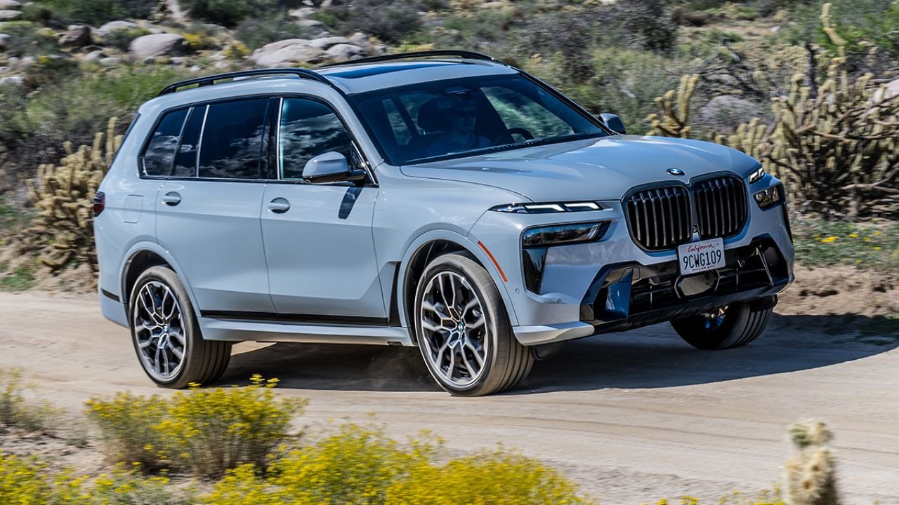 2026 BMW X7 Facelift – Design Updates, Engine Options & Interior Details